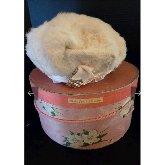 Leslie James White Fur Cloche Beret Hat Rhinestone Bow Accent 1960s